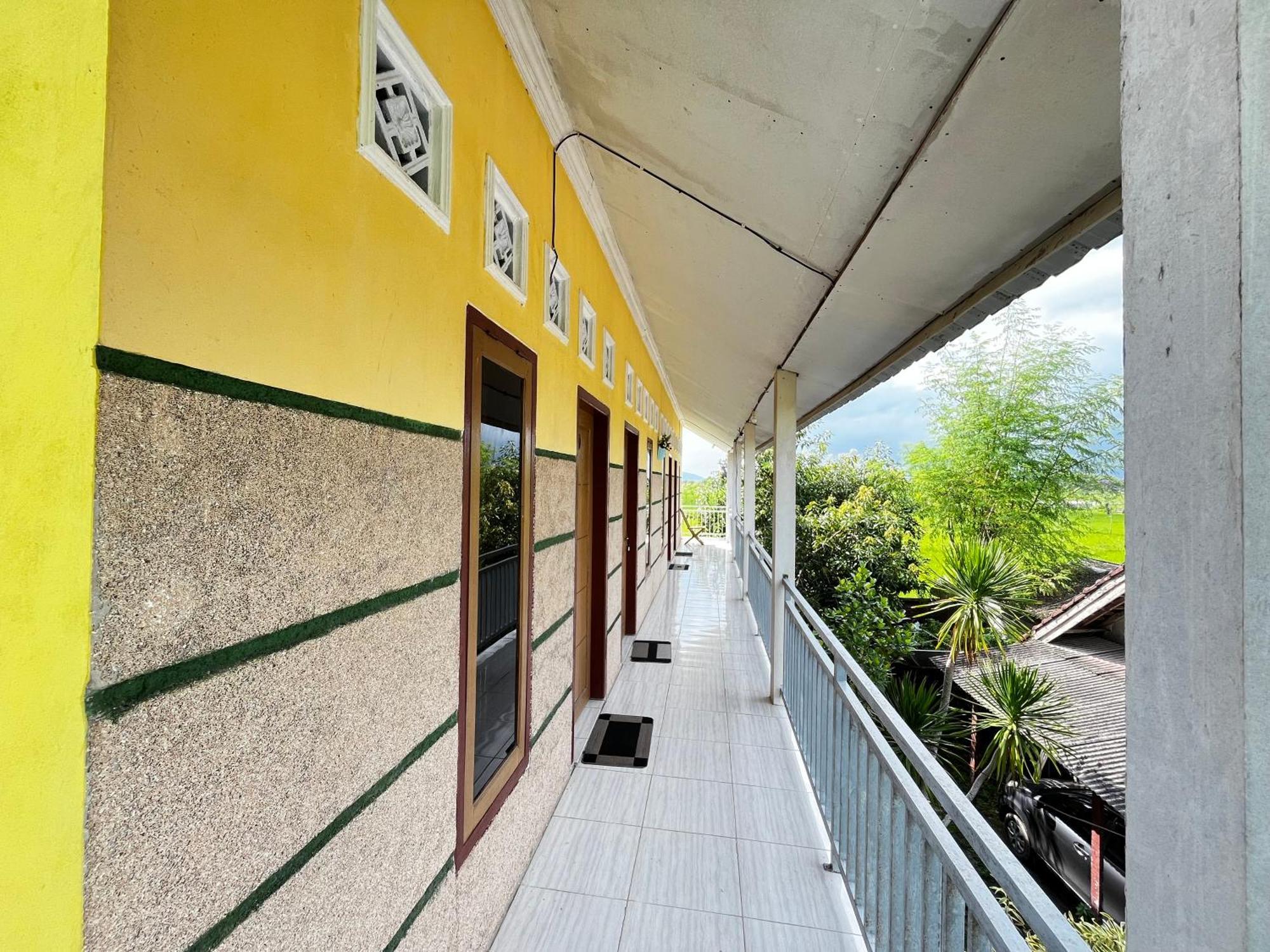 Alan'S Homestay Kuripan  Exterior photo